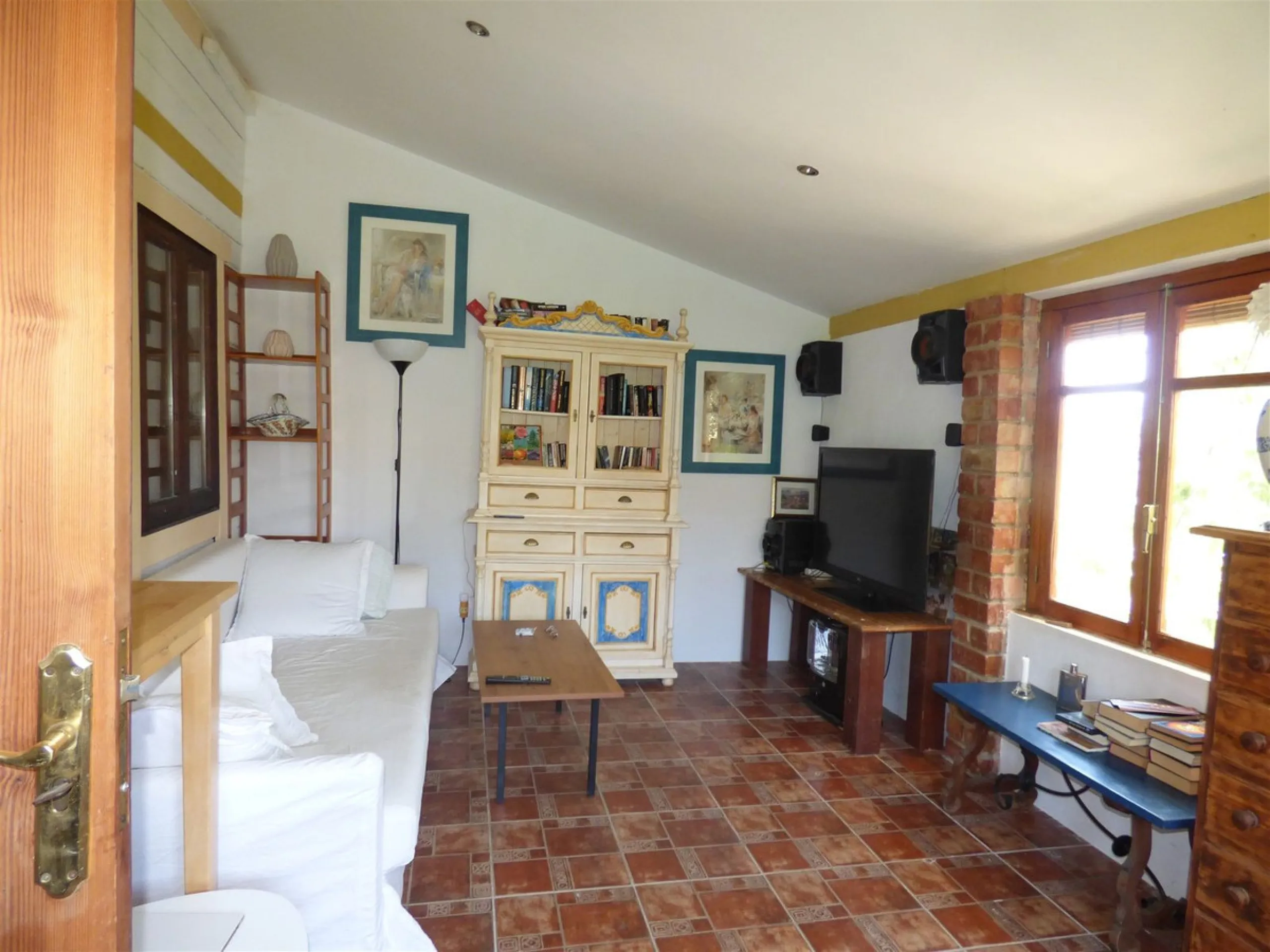 House - Finca - Cortijo в продаже в Mijas, Málaga. В доме 6 спален и 3 ванных комнат. Площадь дома 220 м². Площадь участка 4200 м²
