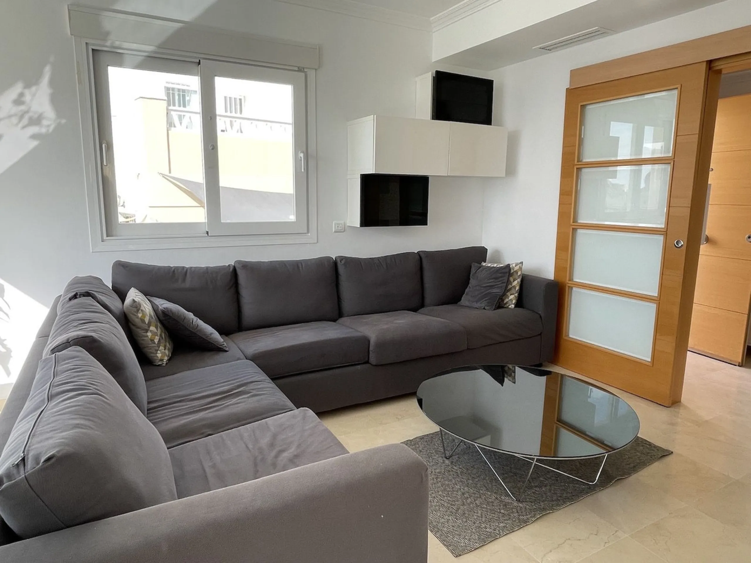 Detached villa with private heated pool for sale in Peñoncillo, Torrox Costa.