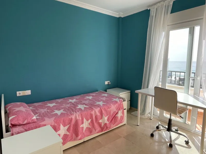 Detached villa with private heated pool for sale in Peñoncillo, Torrox Costa.