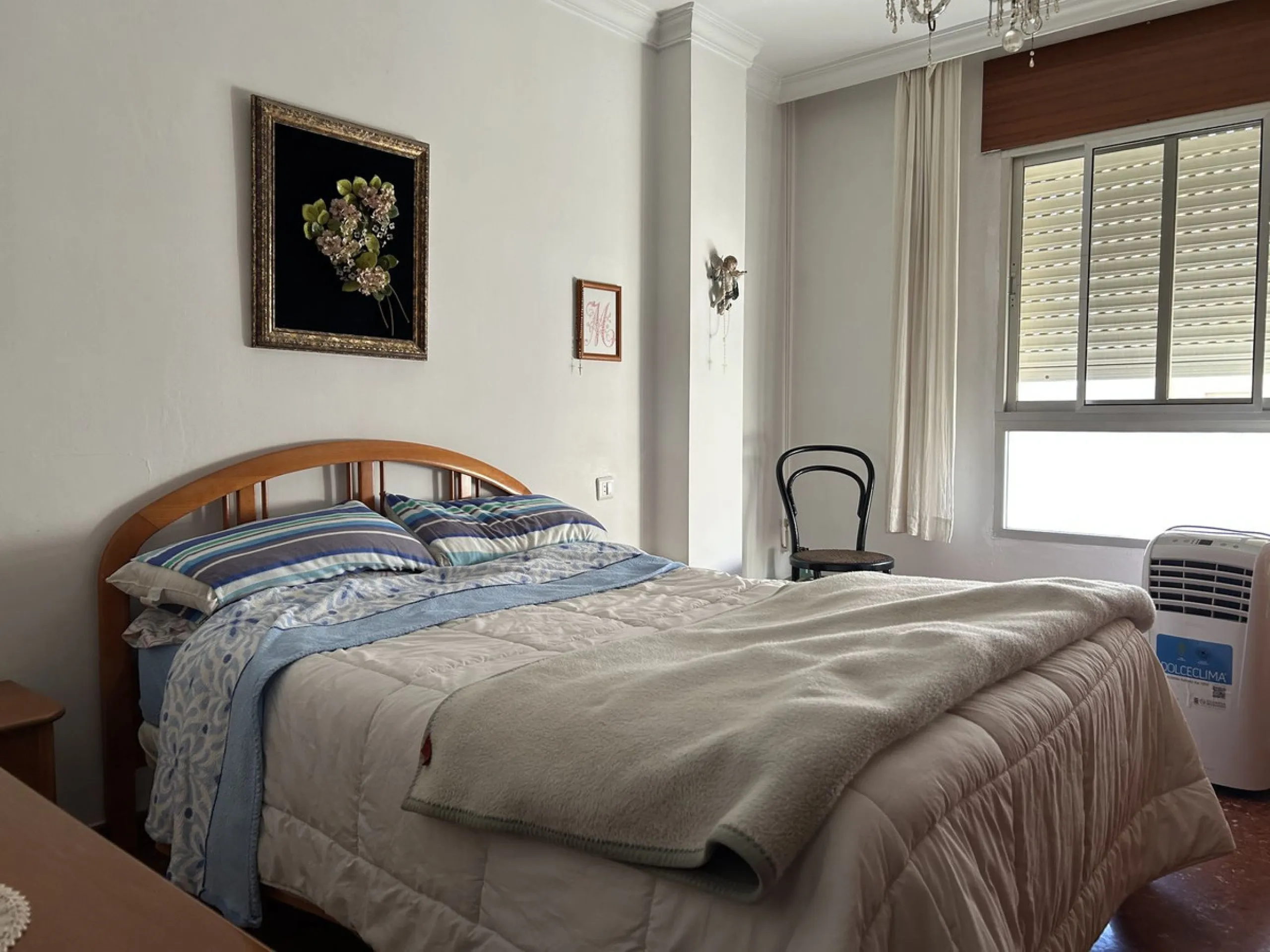 Central Nerja Apartment with views to the plaza and everything within walking distance!