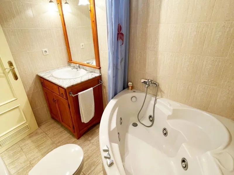 Spacious 3-Bedroom Apartment with Terrace and Large Private Garage in Nerja