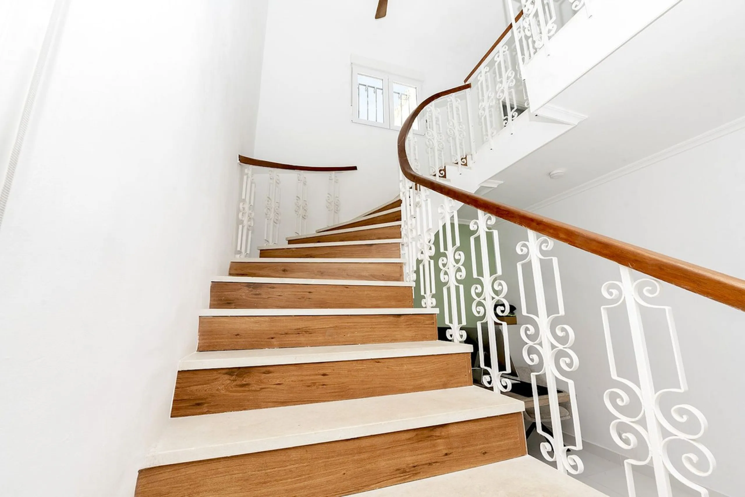 Modern Villa in Benalmádena: Luxury, Privacy and Profitability.