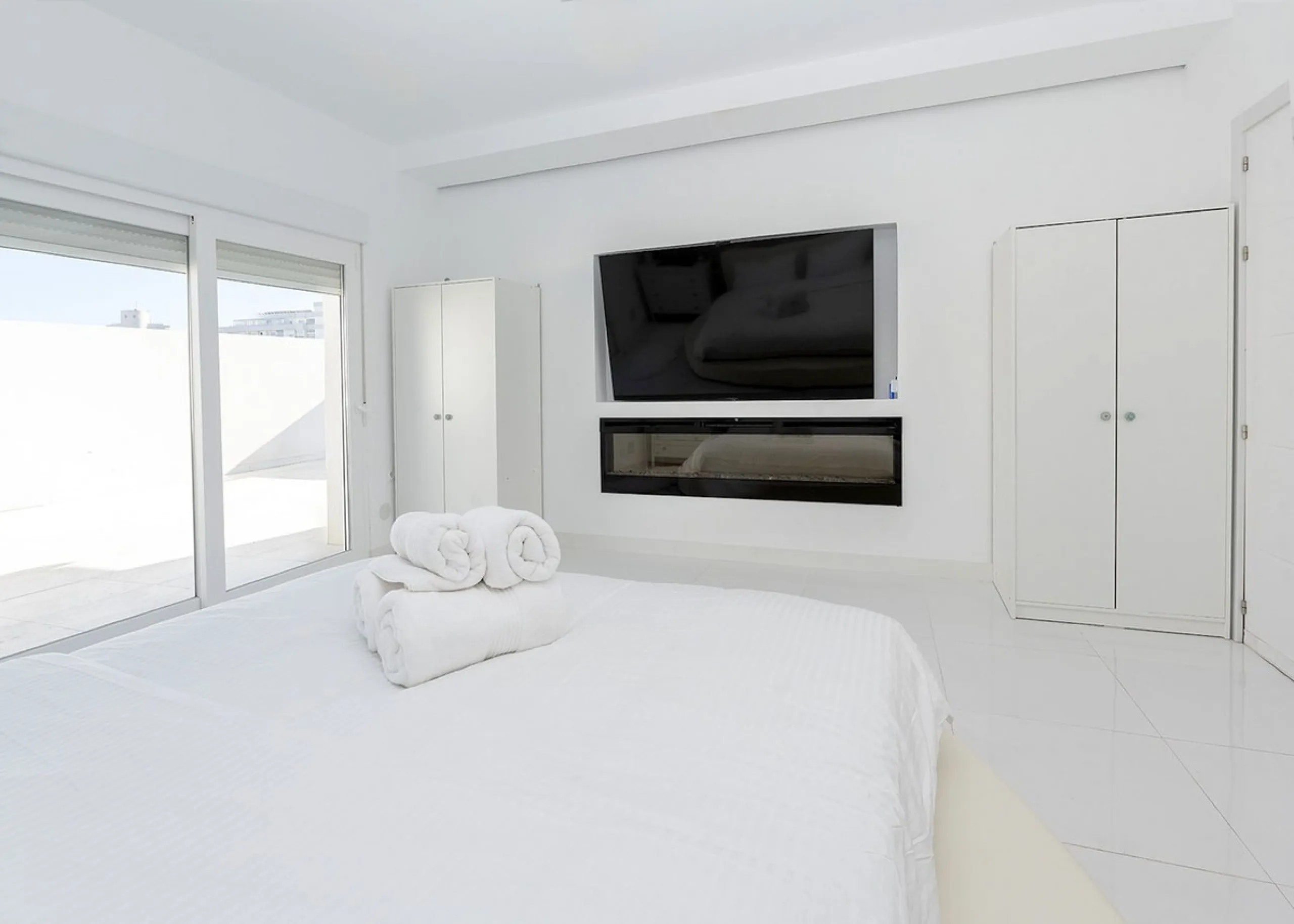 Modern Villa in Benalmádena: Luxury, Privacy and Profitability.
