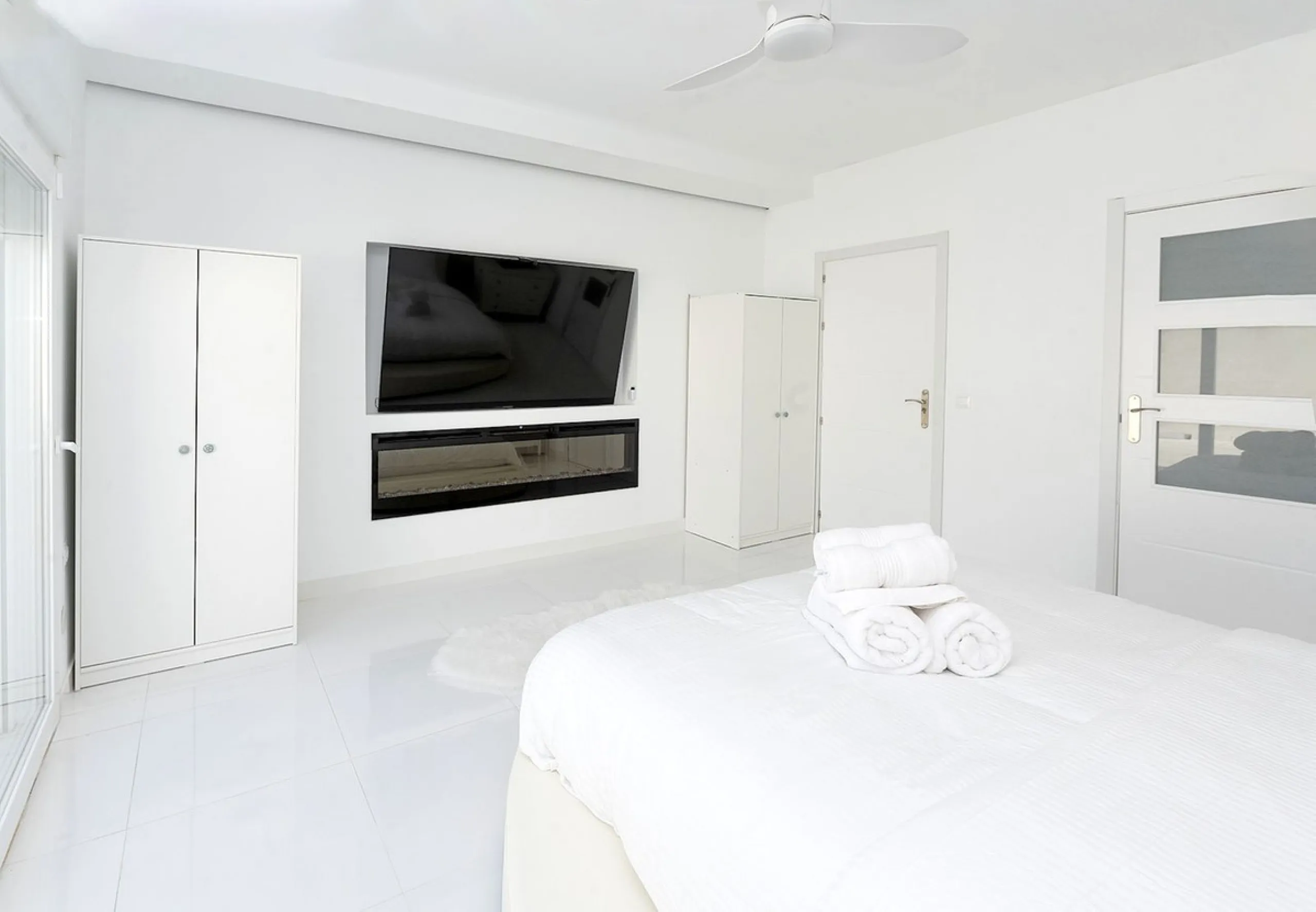 Modern Villa in Benalmádena: Luxury, Privacy and Profitability.