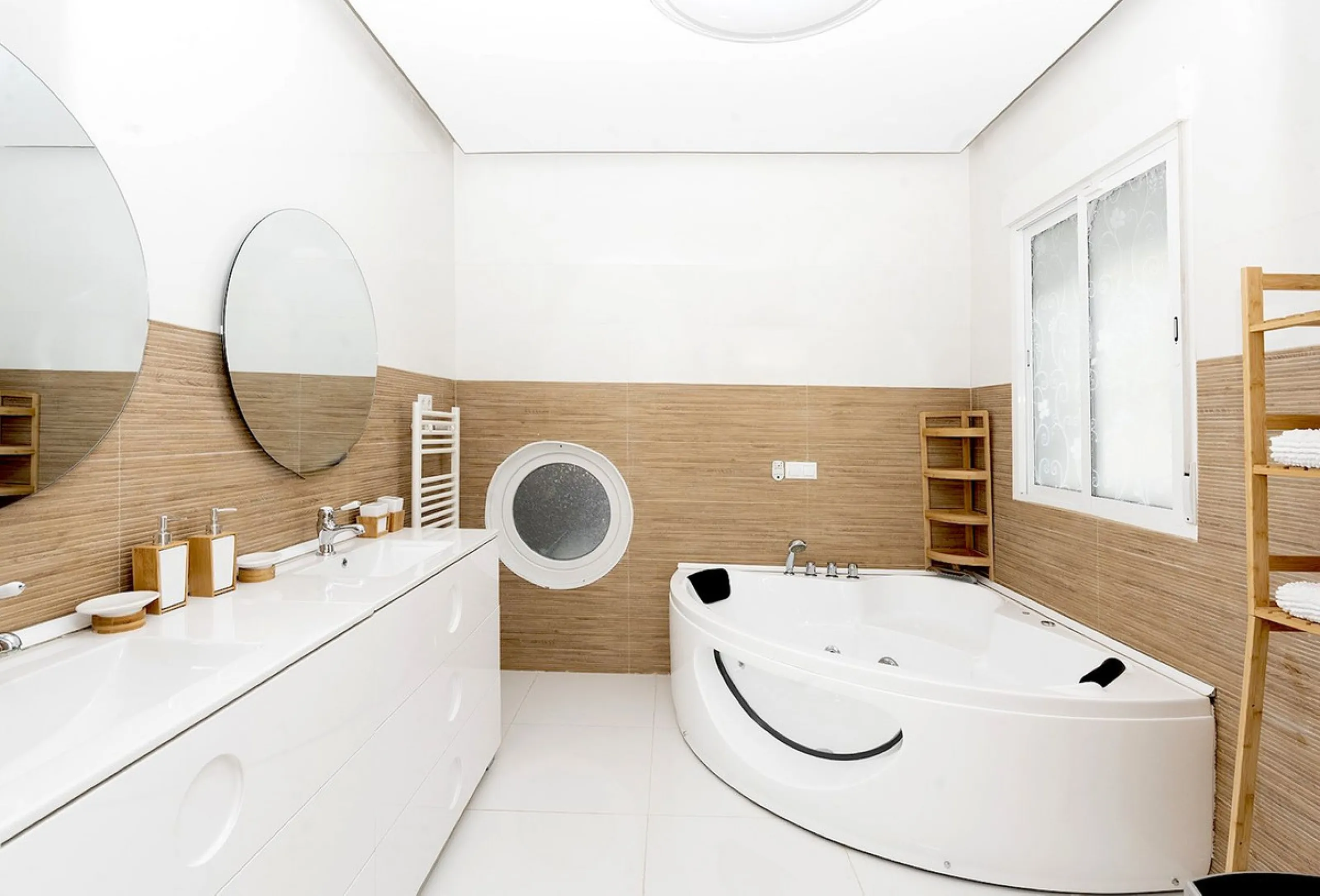 Modern Villa in Benalmádena: Luxury, Privacy and Profitability.