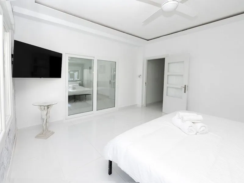 Modern Villa in Benalmádena: Luxury, Privacy and Profitability.