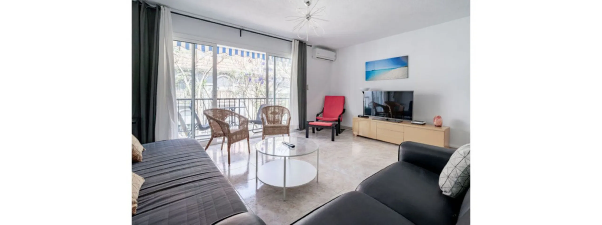 ✨ UNIQUE OPPORTUNITY: Investment Near the Beach with Guaranteed Income! ✨