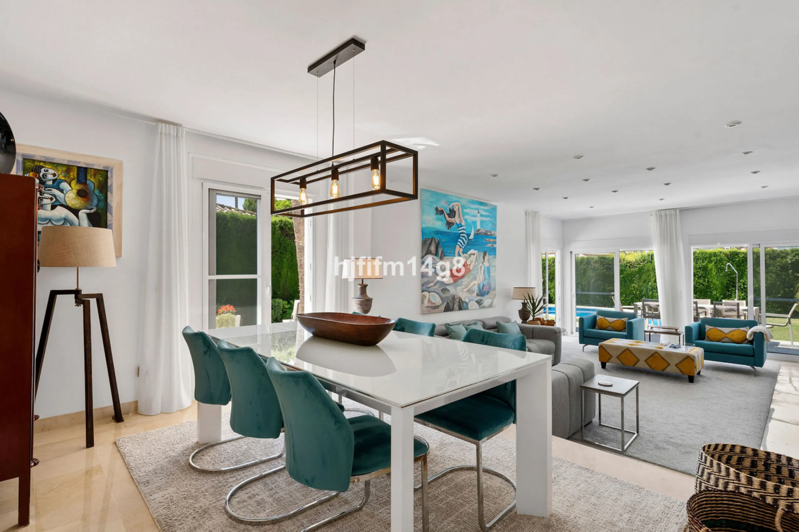 This charming villa is tucked away in a peaceful cul-de-sac within the exclusive gated community of Marbella Country Club, one of Nueva Andalucía's most desirable residential areas. Set on a flat and private south-facing plot, the property offers a perfec