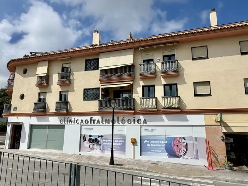 Apartment - Penthouse в продаже в Fuengirola, Málaga. В доме 2 спален и 2 ванных комнат. Площадь дома 85 м²