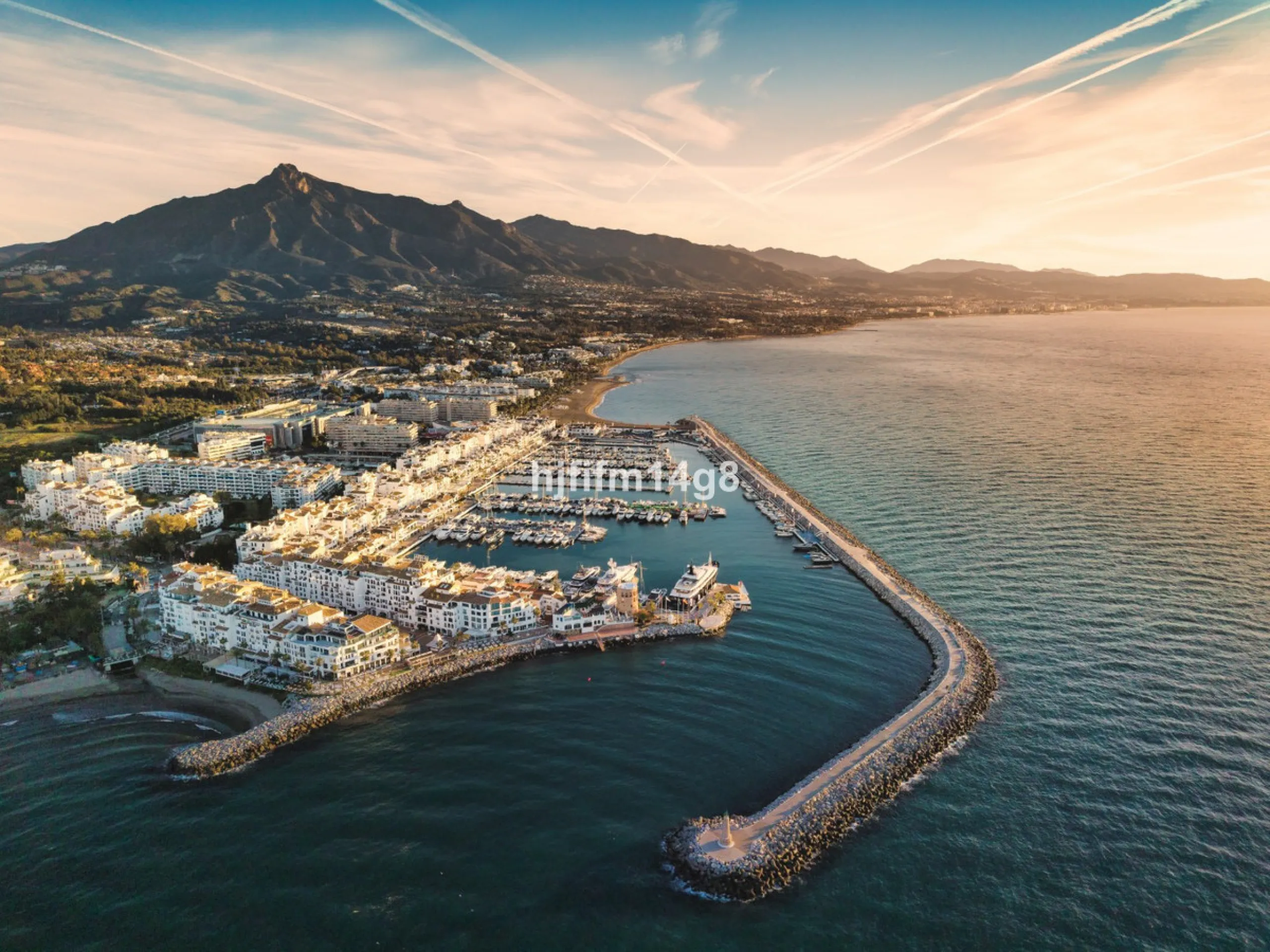 This spacious apartment for sale in Benabola, Puerto Banús offers a rare opportunity to invest in one of Marbella's most prestigious marina-front locations. Situated in second line, the property enjoys front-line marina views while benefiting from the gre