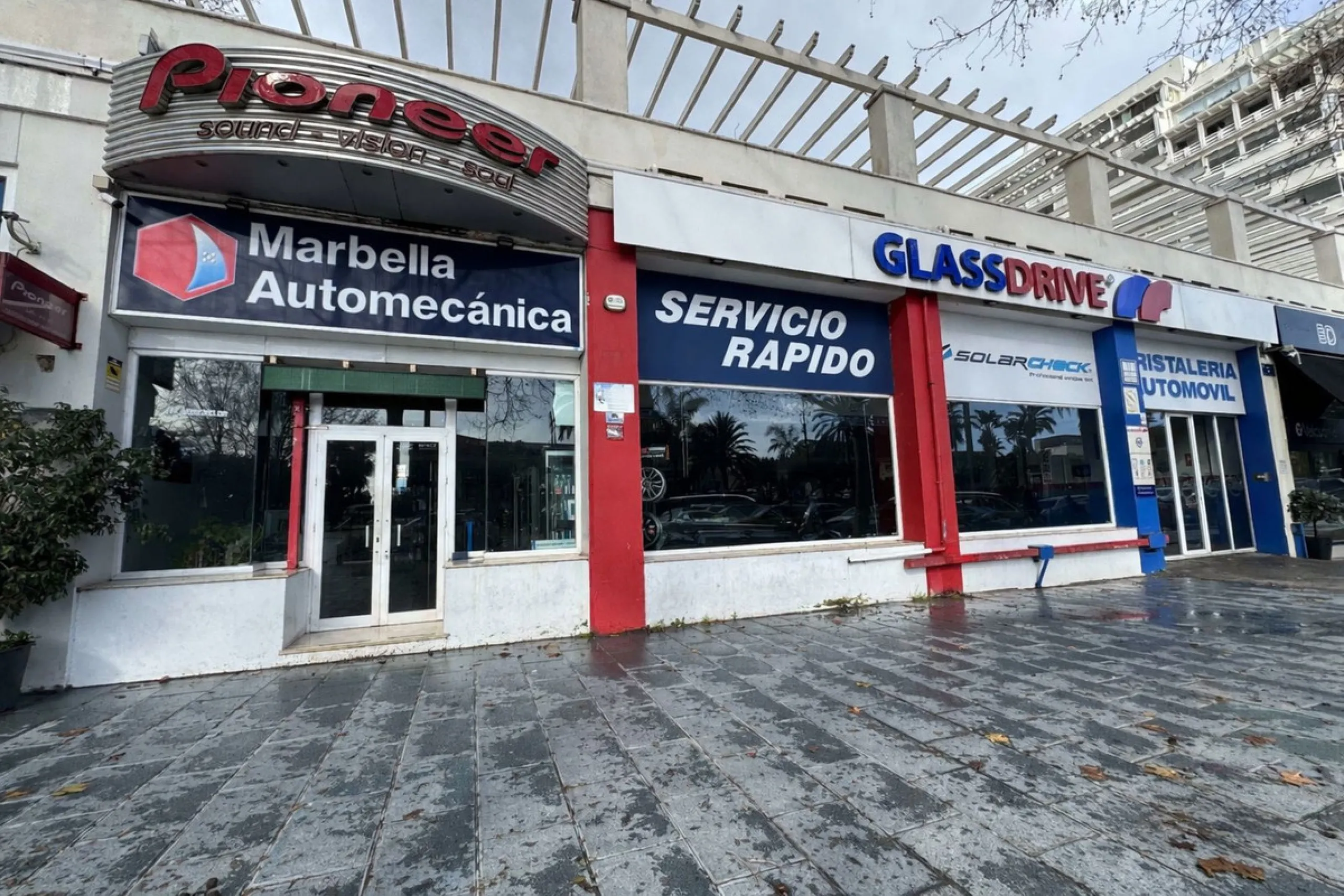 Commercial - Garage в продаже в Marbella, Málaga. Площадь дома 530 м²