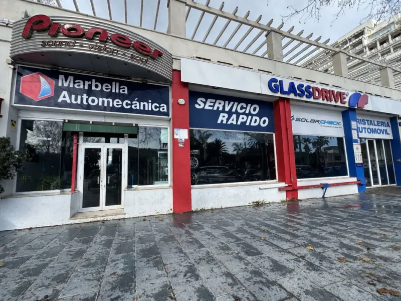 Commercial - Garage в продаже в Marbella, Málaga. Площадь дома 530 м²