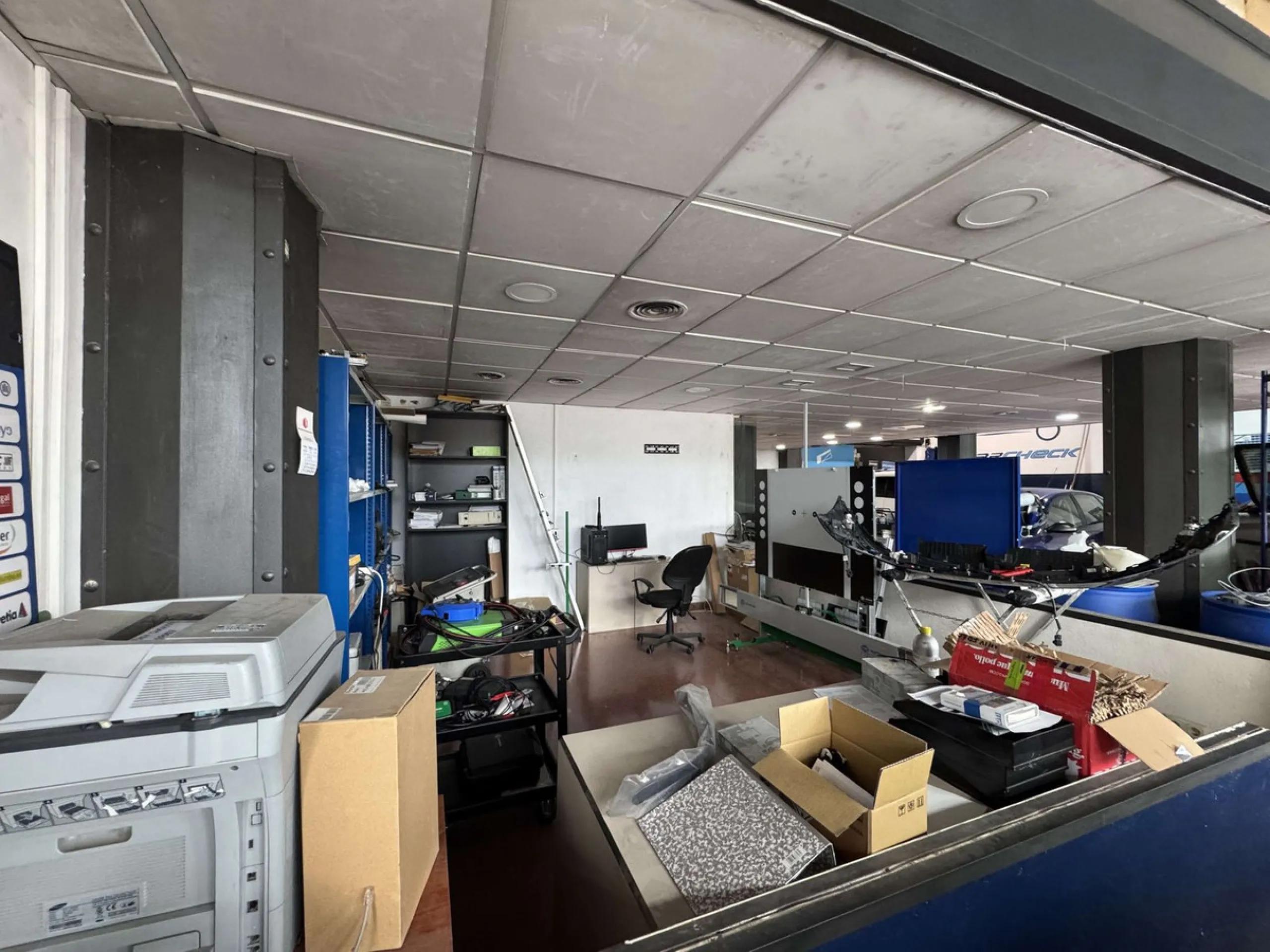 Commercial - Garage в продаже в Marbella, Málaga. Площадь дома 530 м²