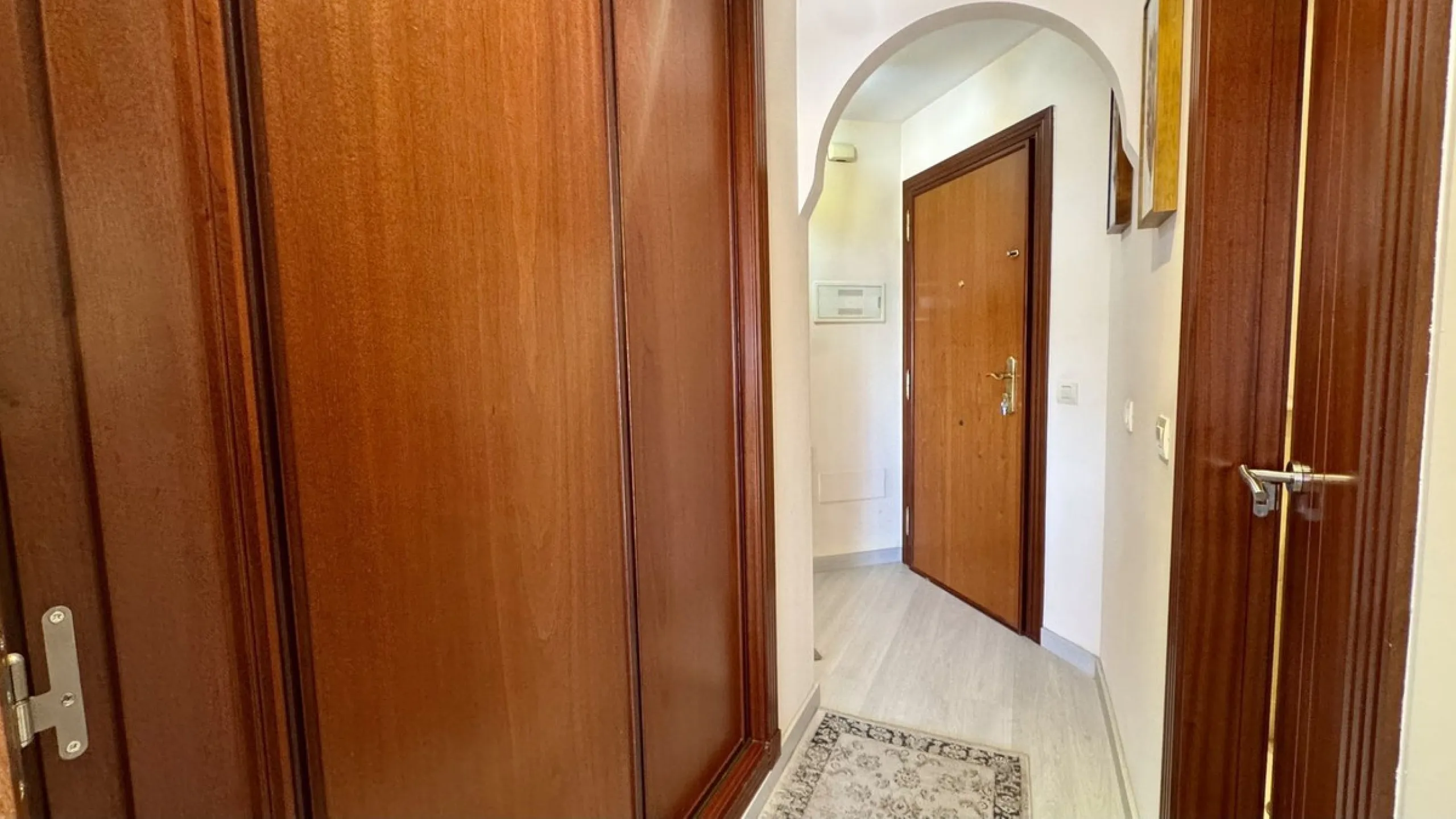 Apartment - Penthouse в продаже в Fuengirola, Málaga. В доме 2 спален и 2 ванных комнат. Площадь дома 85 м²