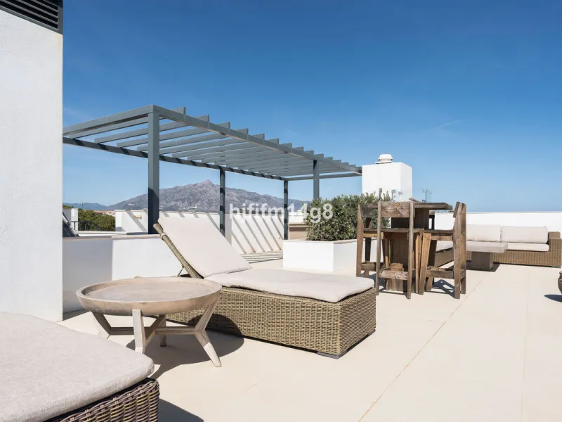 This gorgeous five-bedroom villa for sale is located just a short walk from the beach, offering the perfect blend of luxury, convenience, and coastal living. Situated in the desirable area of Linda Vista Baja, this villa is ideally positioned near the hea