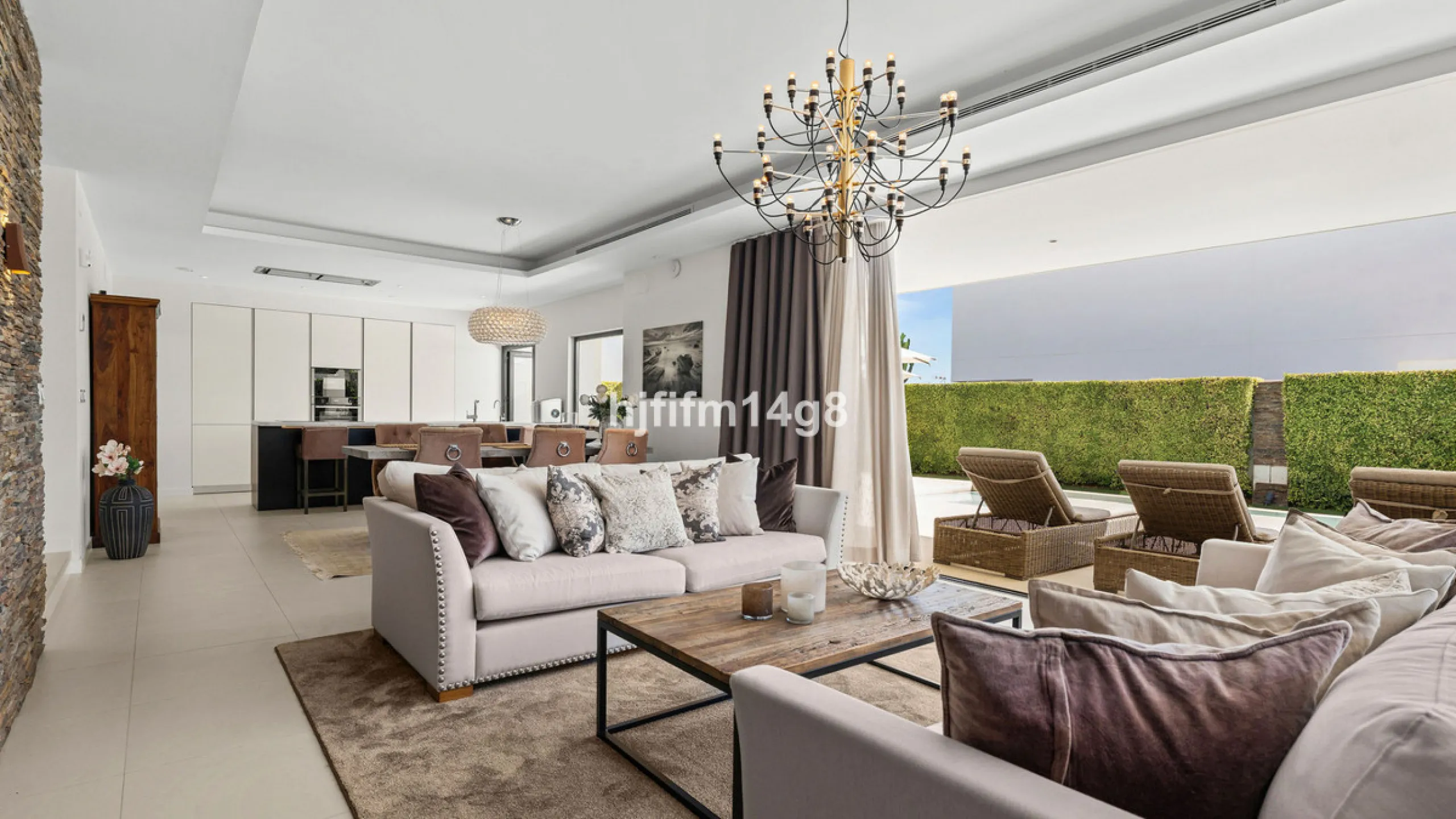 This gorgeous five-bedroom villa for sale is located just a short walk from the beach, offering the perfect blend of luxury, convenience, and coastal living. Situated in the desirable area of Linda Vista Baja, this villa is ideally positioned near the hea