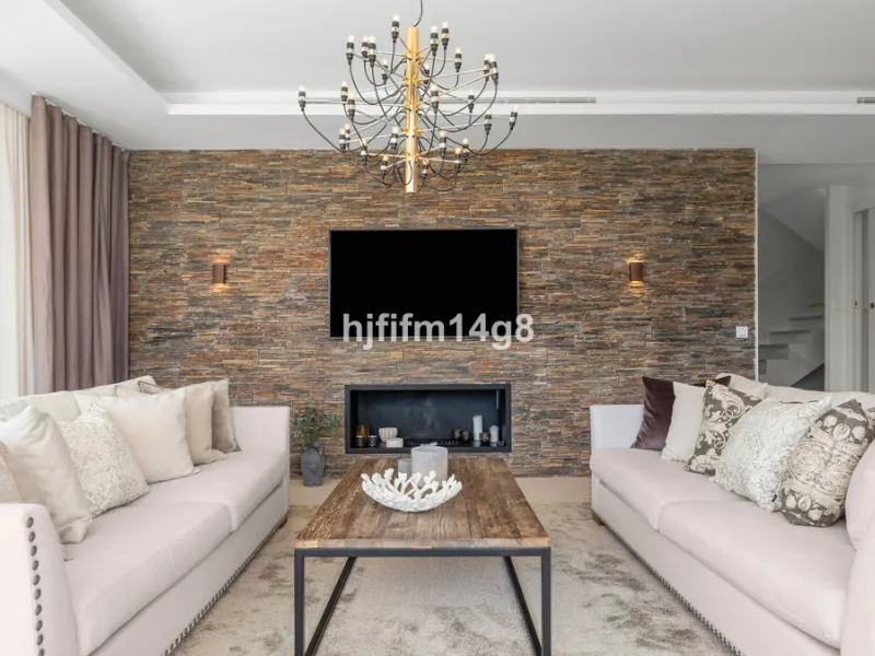 This gorgeous five-bedroom villa for sale is located just a short walk from the beach, offering the perfect blend of luxury, convenience, and coastal living. Situated in the desirable area of Linda Vista Baja, this villa is ideally positioned near the hea