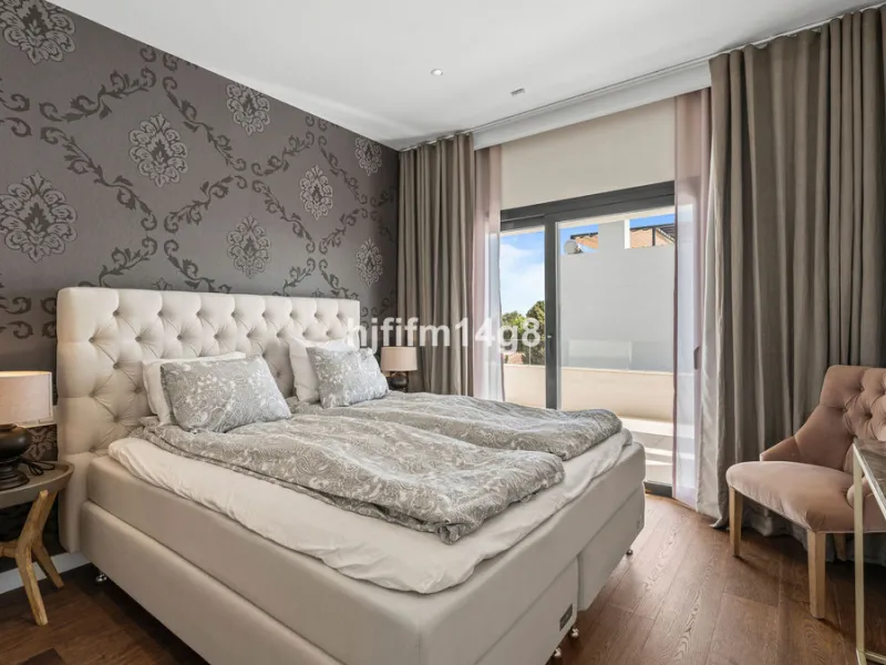 This gorgeous five-bedroom villa for sale is located just a short walk from the beach, offering the perfect blend of luxury, convenience, and coastal living. Situated in the desirable area of Linda Vista Baja, this villa is ideally positioned near the hea