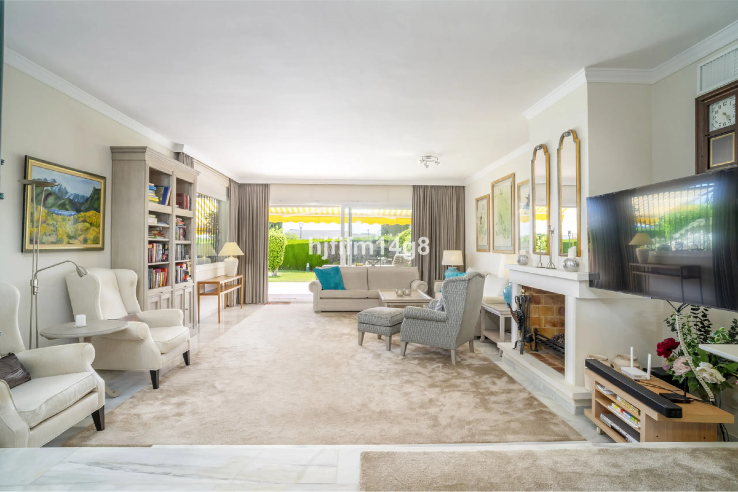 Discover this rare opportunity to own a charming townhouse for sale in Los Altos de Aloha, one of the most desirable residential complexes in Nueva Andalucía, Marbella. Perfectly positioned frontline to the pool, this beautifully maintained property offer