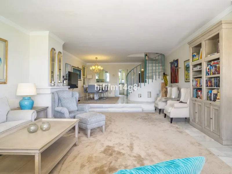 Discover this rare opportunity to own a charming townhouse for sale in Los Altos de Aloha, one of the most desirable residential complexes in Nueva Andalucía, Marbella. Perfectly positioned frontline to the pool, this beautifully maintained property offer