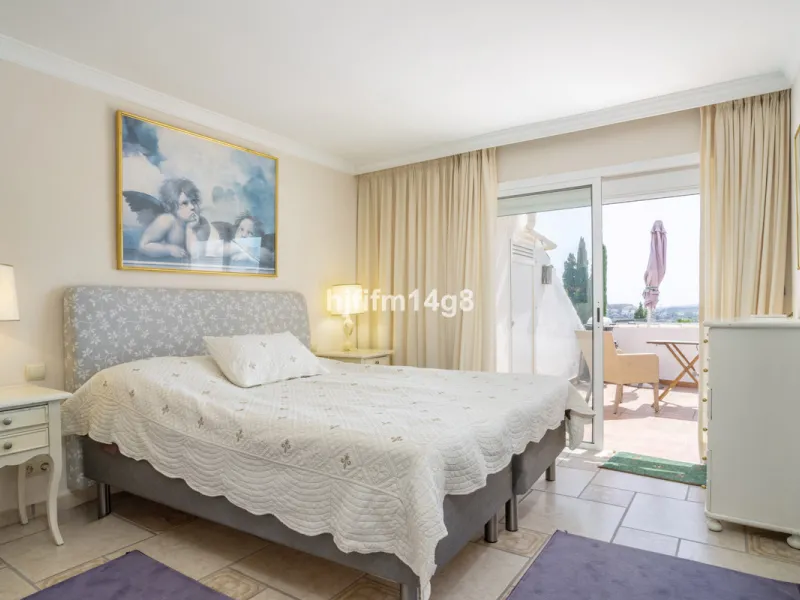 Discover this rare opportunity to own a charming townhouse for sale in Los Altos de Aloha, one of the most desirable residential complexes in Nueva Andalucía, Marbella. Perfectly positioned frontline to the pool, this beautifully maintained property offer