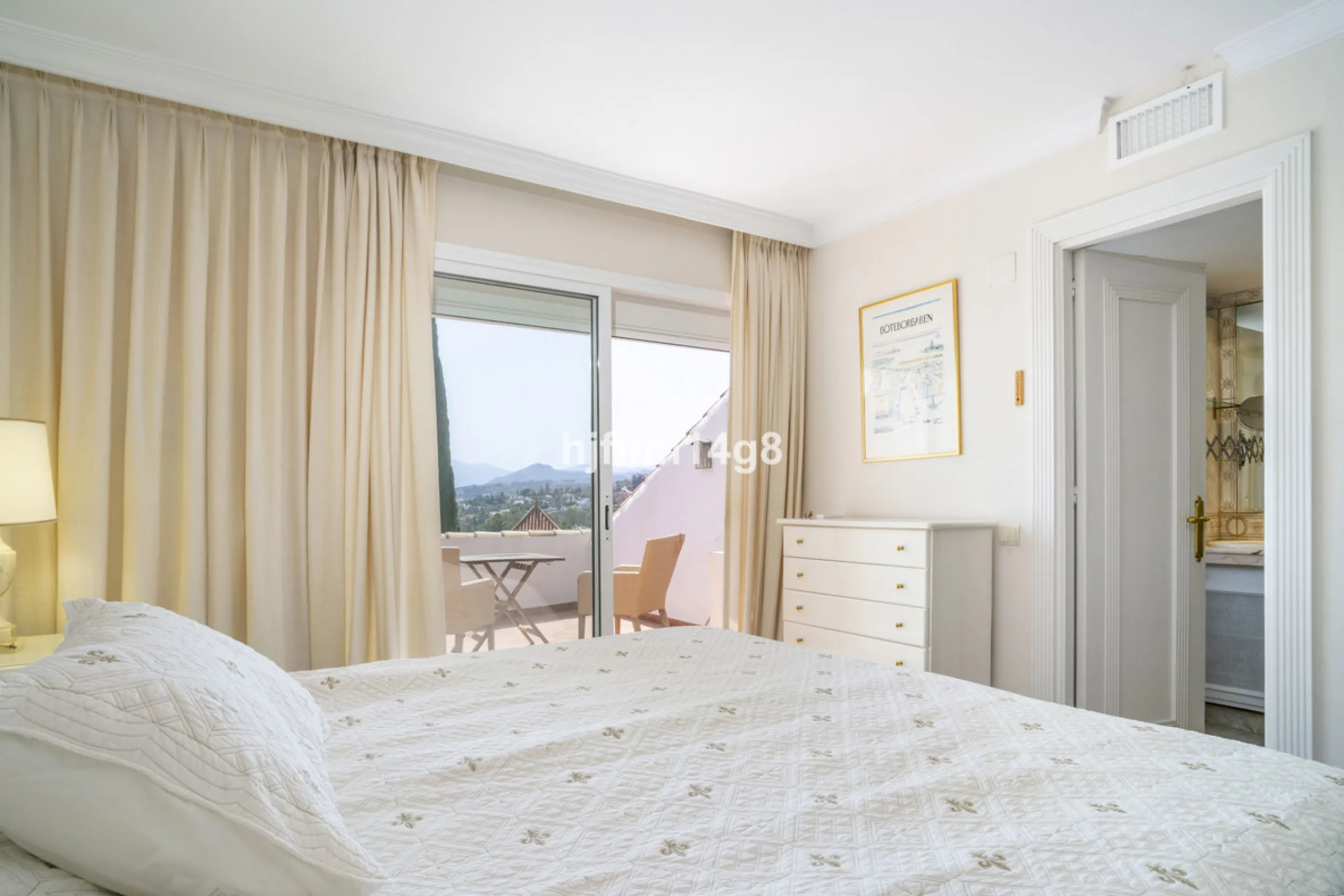 Discover this rare opportunity to own a charming townhouse for sale in Los Altos de Aloha, one of the most desirable residential complexes in Nueva Andalucía, Marbella. Perfectly positioned frontline to the pool, this beautifully maintained property offer