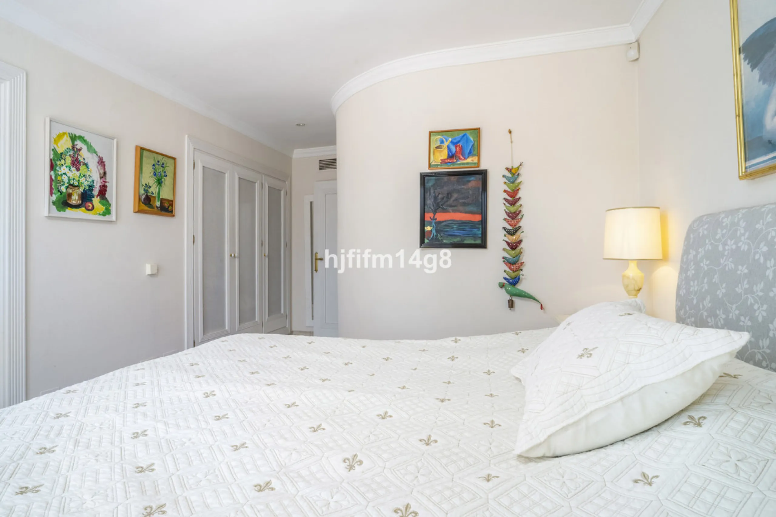 Discover this rare opportunity to own a charming townhouse for sale in Los Altos de Aloha, one of the most desirable residential complexes in Nueva Andalucía, Marbella. Perfectly positioned frontline to the pool, this beautifully maintained property offer