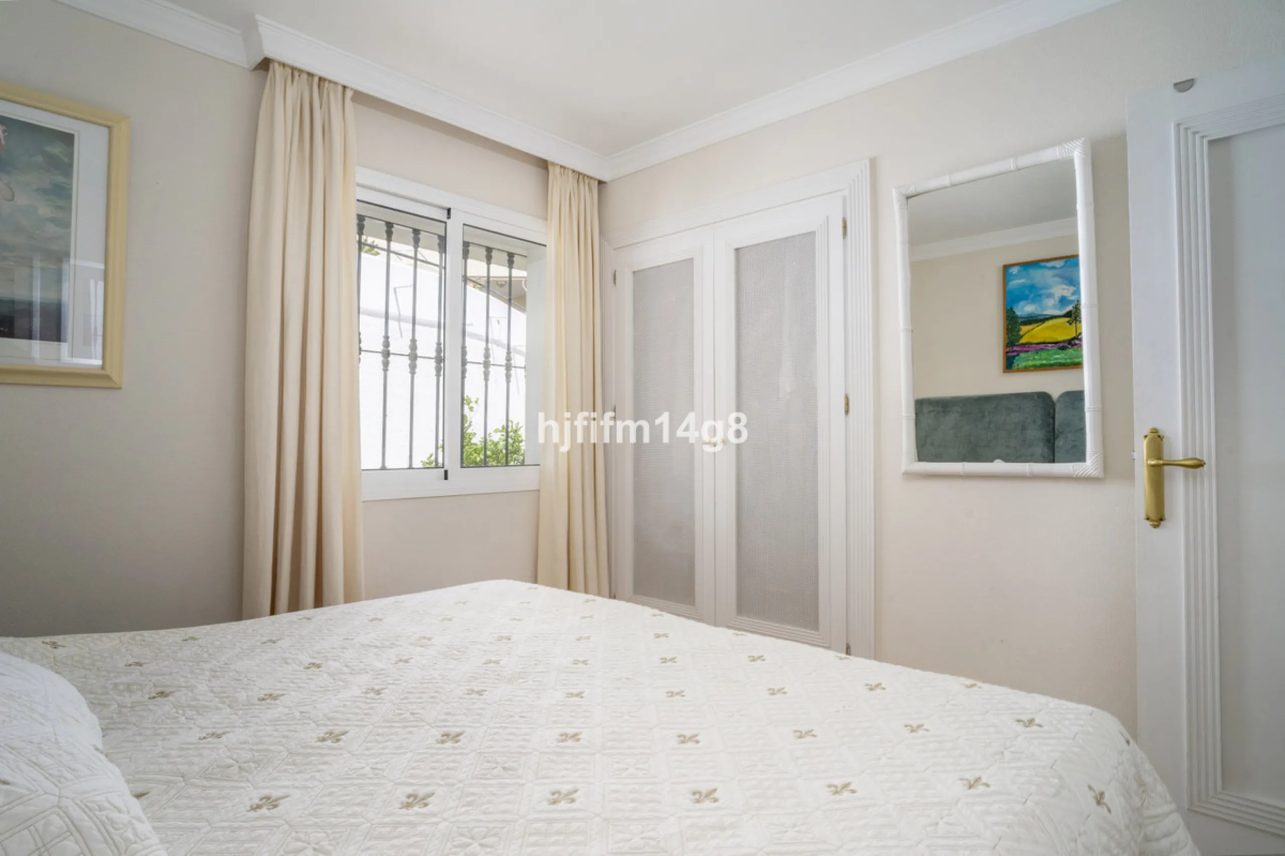 Discover this rare opportunity to own a charming townhouse for sale in Los Altos de Aloha, one of the most desirable residential complexes in Nueva Andalucía, Marbella. Perfectly positioned frontline to the pool, this beautifully maintained property offer