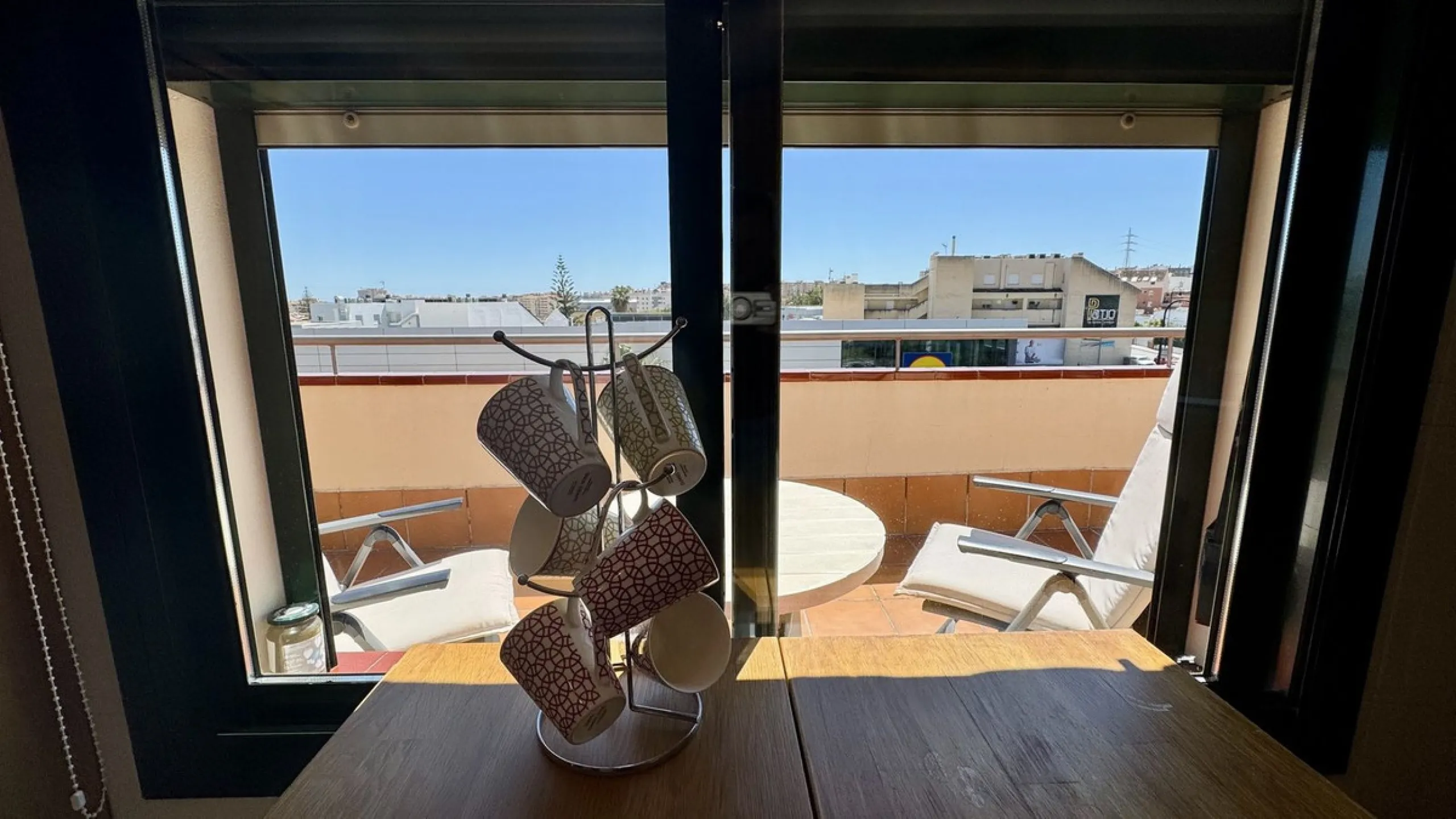 Apartment - Penthouse в продаже в Fuengirola, Málaga. В доме 2 спален и 2 ванных комнат. Площадь дома 85 м²
