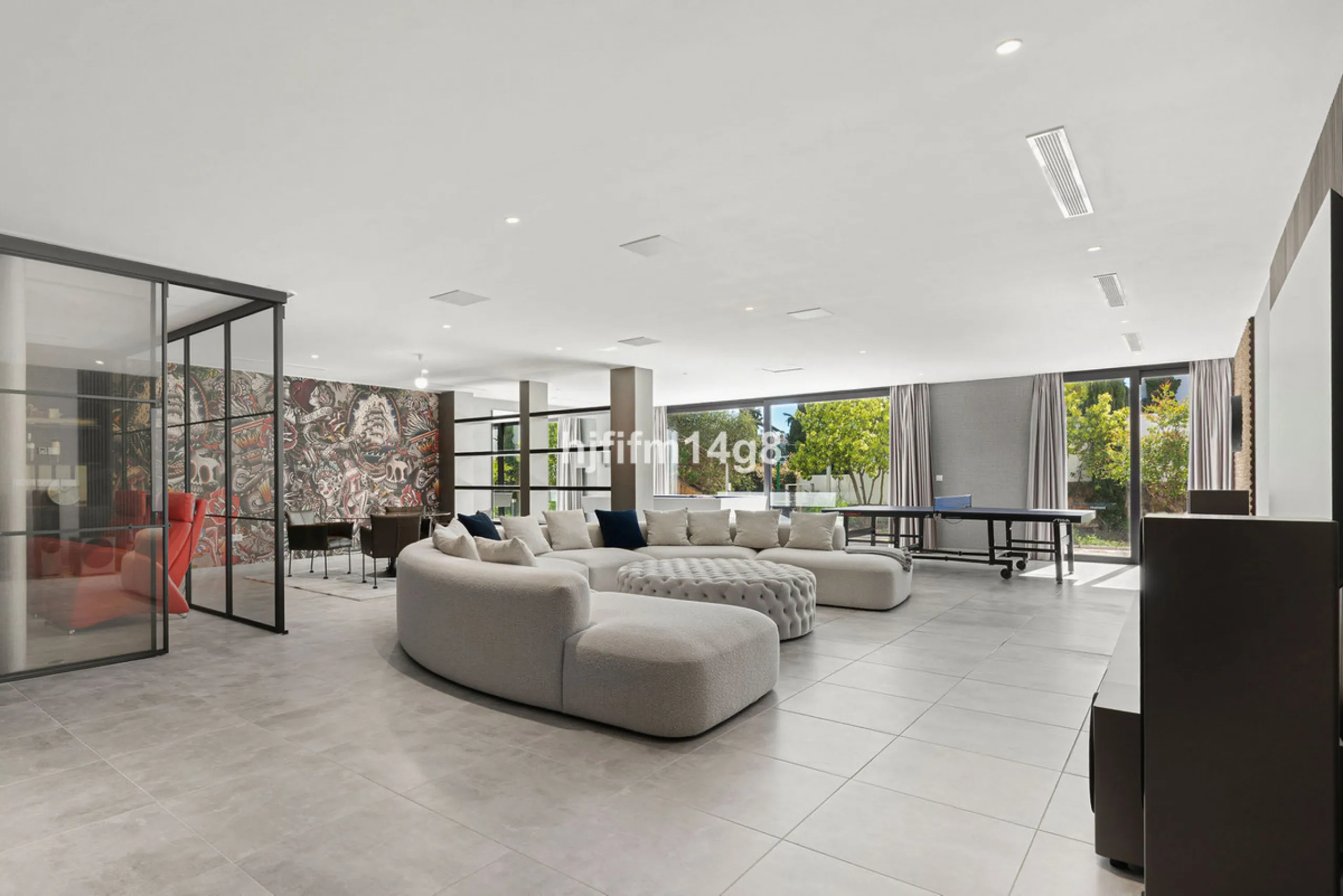 Discover an exceptional key-ready luxury villa for sale in the prestigious Los Flamingos Golf Resort, one of the most sought-after residential areas on the Costa del Sol, home to the world-famous Villa Padierna. This frontline golf property offers uninter