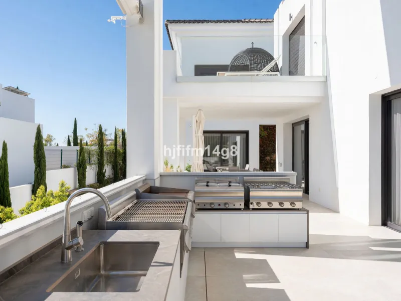 Discover an exceptional key-ready luxury villa for sale in the prestigious Los Flamingos Golf Resort, one of the most sought-after residential areas on the Costa del Sol, home to the world-famous Villa Padierna. This frontline golf property offers uninter