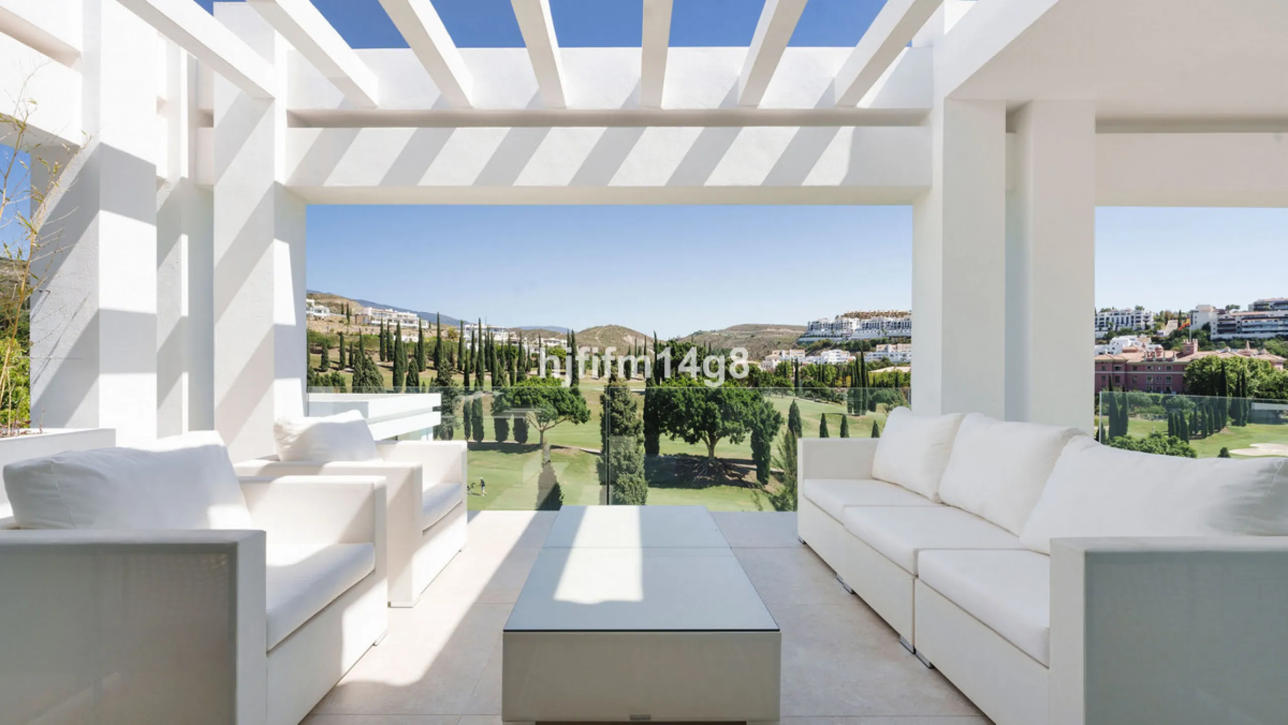 Discover an exceptional key-ready luxury villa for sale in the prestigious Los Flamingos Golf Resort, one of the most sought-after residential areas on the Costa del Sol, home to the world-famous Villa Padierna. This frontline golf property offers uninter