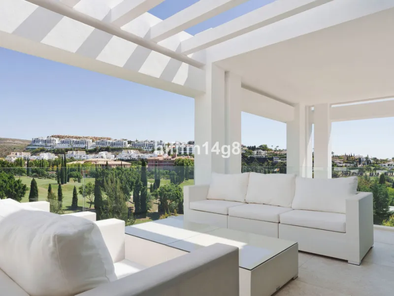 Discover an exceptional key-ready luxury villa for sale in the prestigious Los Flamingos Golf Resort, one of the most sought-after residential areas on the Costa del Sol, home to the world-famous Villa Padierna. This frontline golf property offers uninter