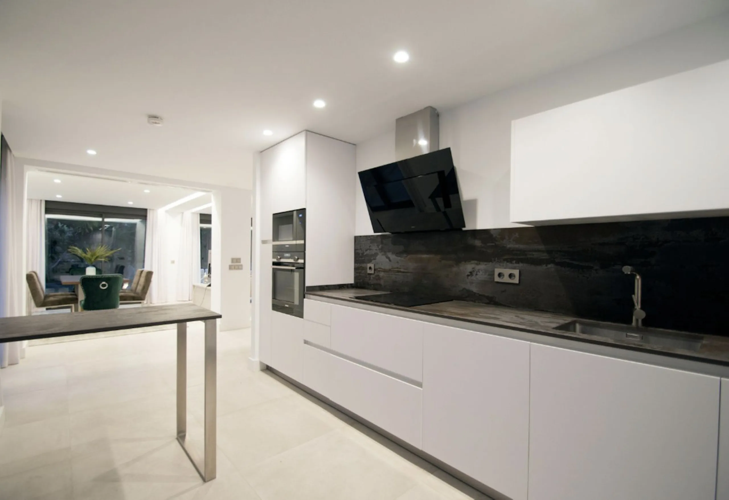 Stunning Luxury Villa for rent in Nueva Andalucia.