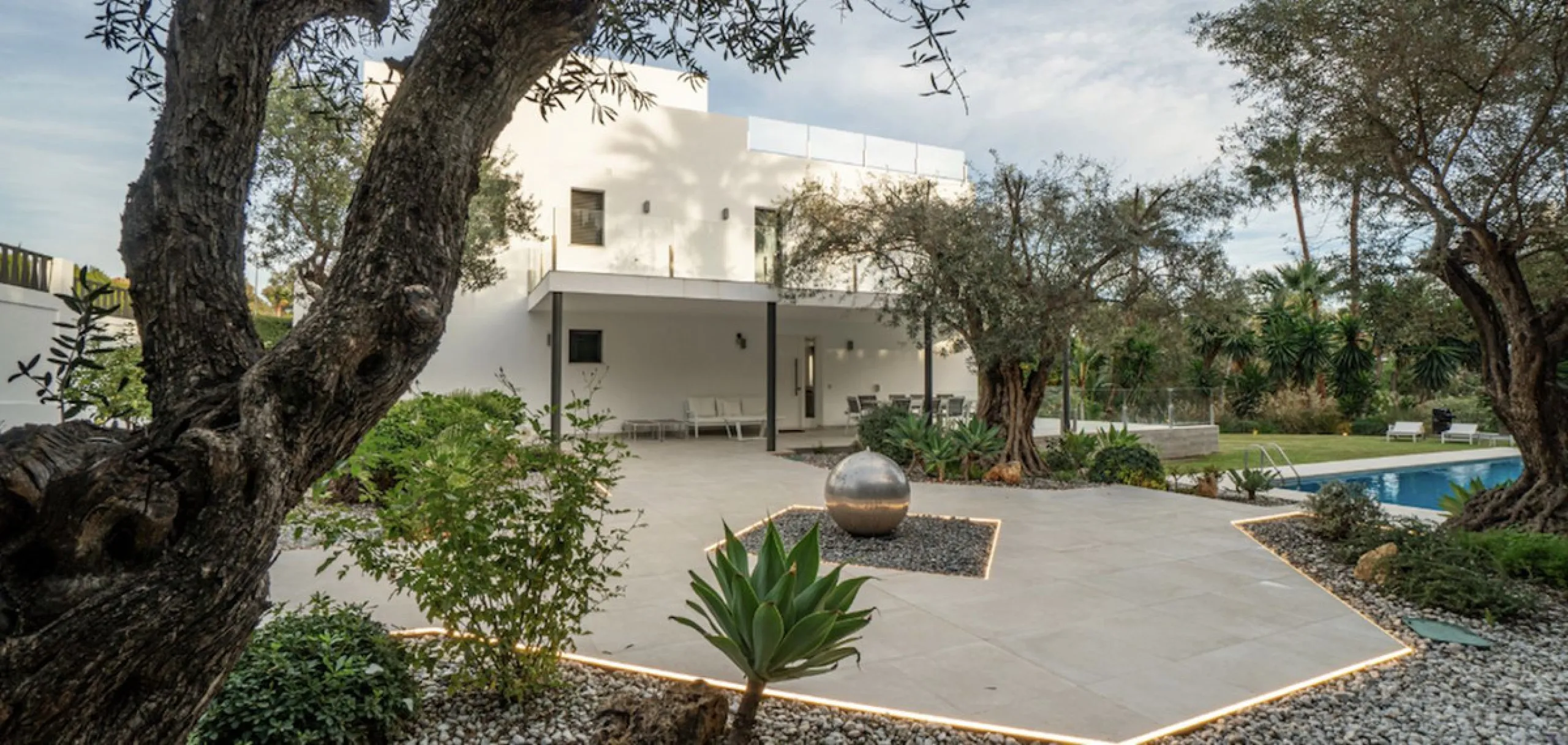 Stunning Luxury Villa for rent in Nueva Andalucia.