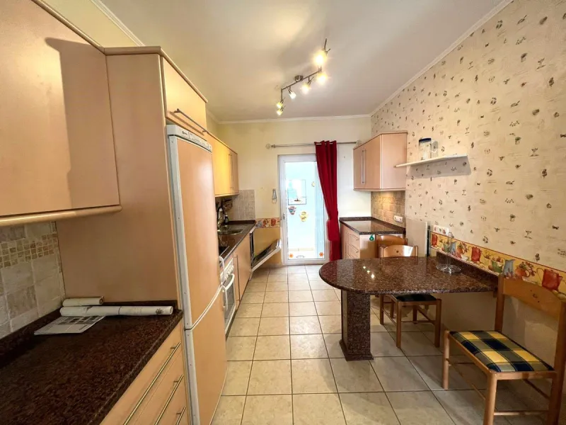 Viewings from beginning of may as now renter is leaving end of april