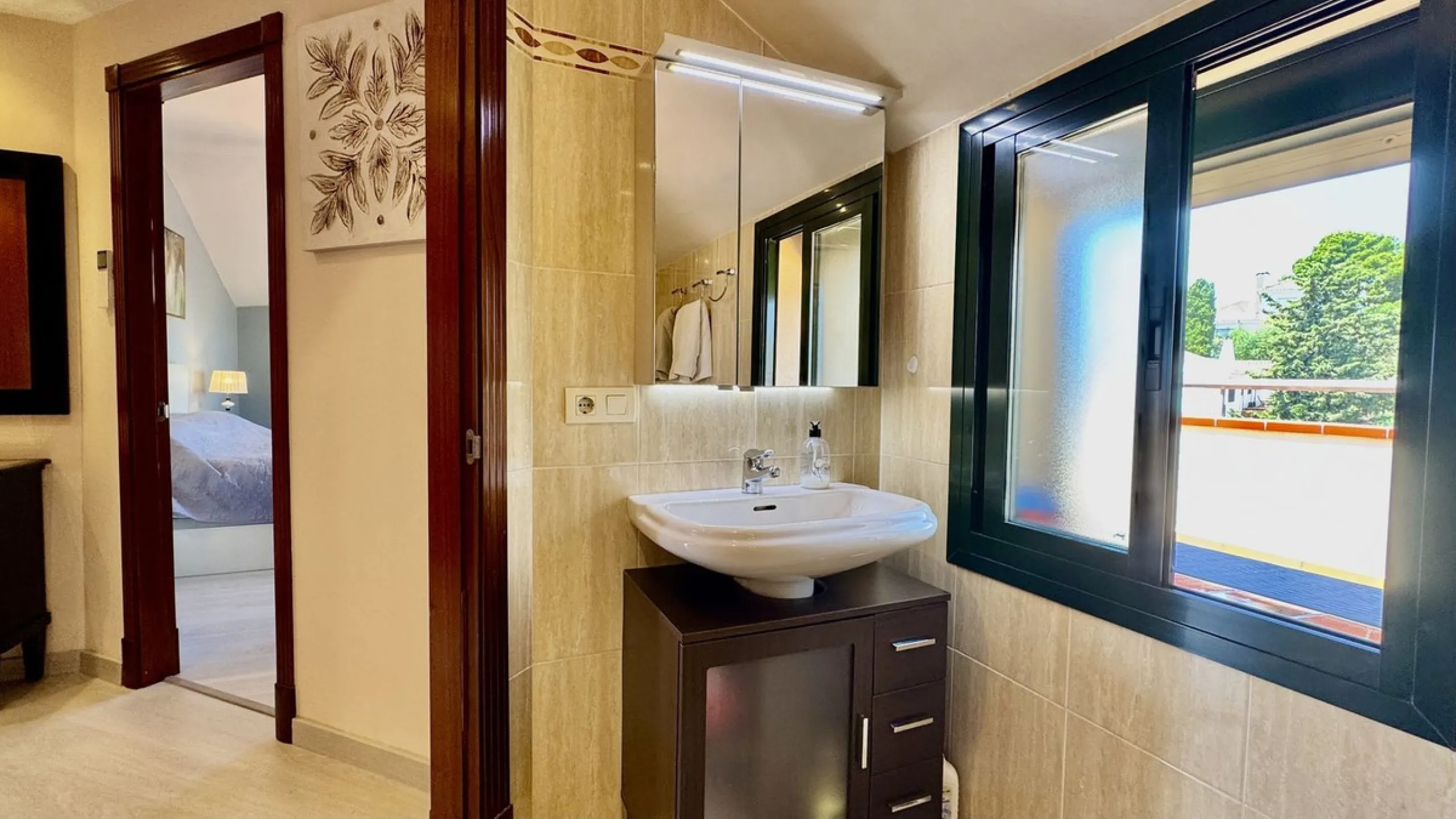 Apartment - Penthouse в продаже в Fuengirola, Málaga. В доме 2 спален и 2 ванных комнат. Площадь дома 85 м²