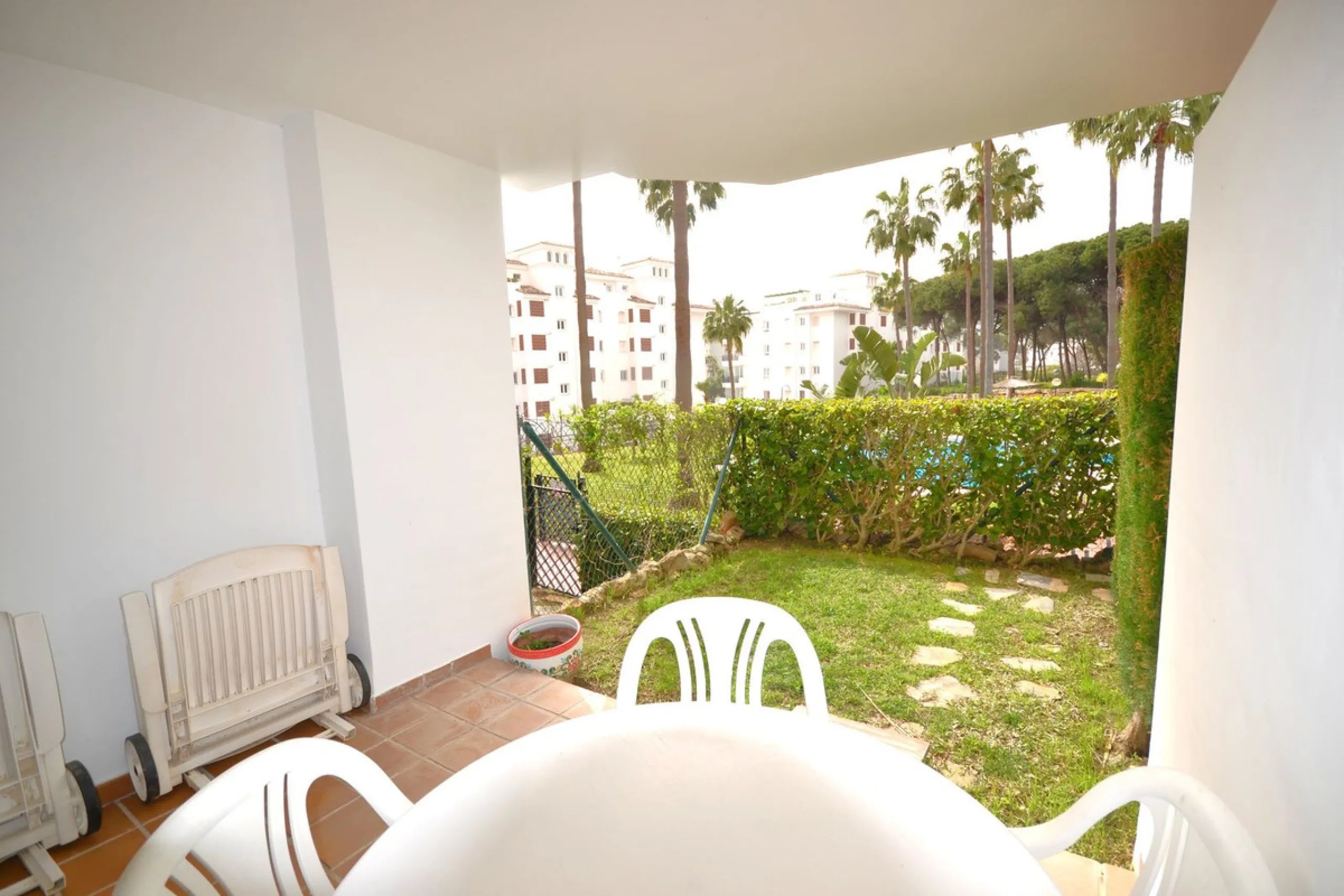 Gartenwohnung zu verkaufen in Mi Capricho – Calahonda, Mijas Costa