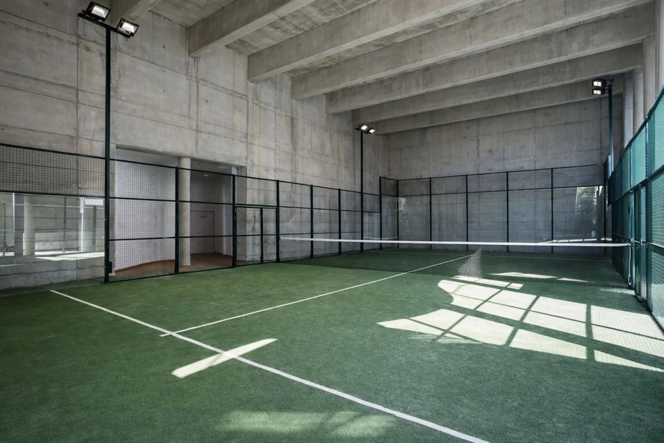 Luxury Beachfront Duplex Penthouse near Hotel Kempinski, Estepona