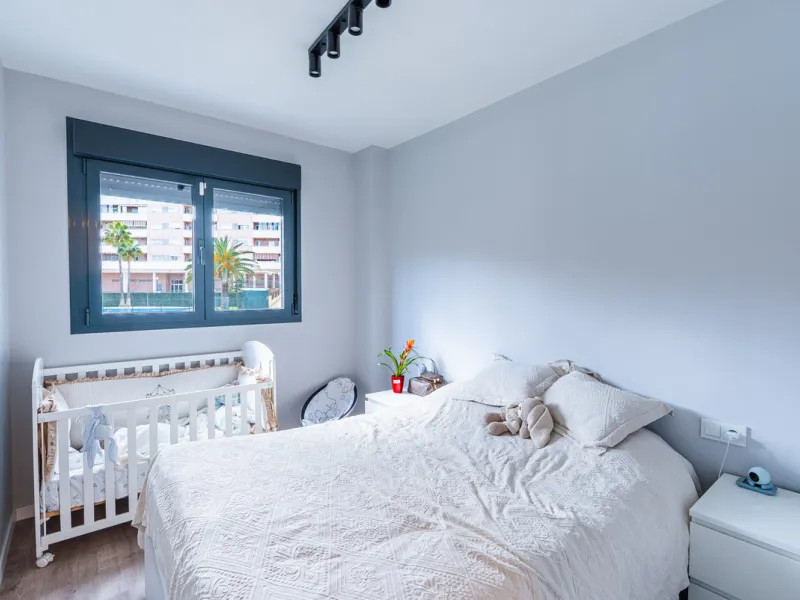 Discover a modern, light-filled 3-bedroom apartment designed for effortless Mediterranean living. Located in one of Mijas Costa's most dynamic and fast-growing areas, this elegant residence offers the perfect balance between comfort, convenience, and inve