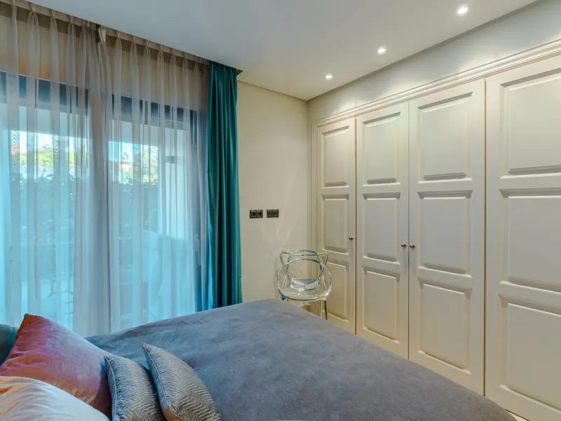 Apartment - Middle Floor Apartment в продаже в Estepona, Málaga. В доме 3 спален и 3 ванных комнат. Площадь дома 224 м²