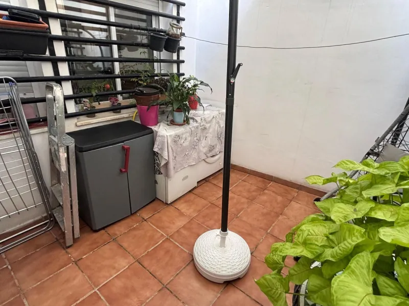 Apartment - Ground Floor Apartment в продаже в Málaga, Málaga. В доме 3 спален и 2 ванных комнат. Площадь дома 86 м²