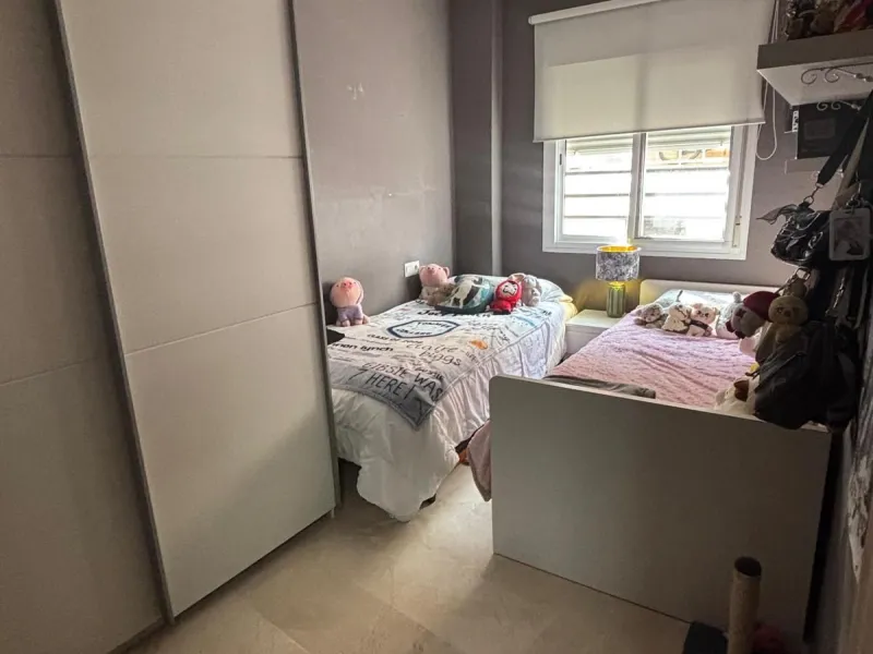 Apartment - Ground Floor Apartment в продаже в Málaga, Málaga. В доме 3 спален и 2 ванных комнат. Площадь дома 86 м²