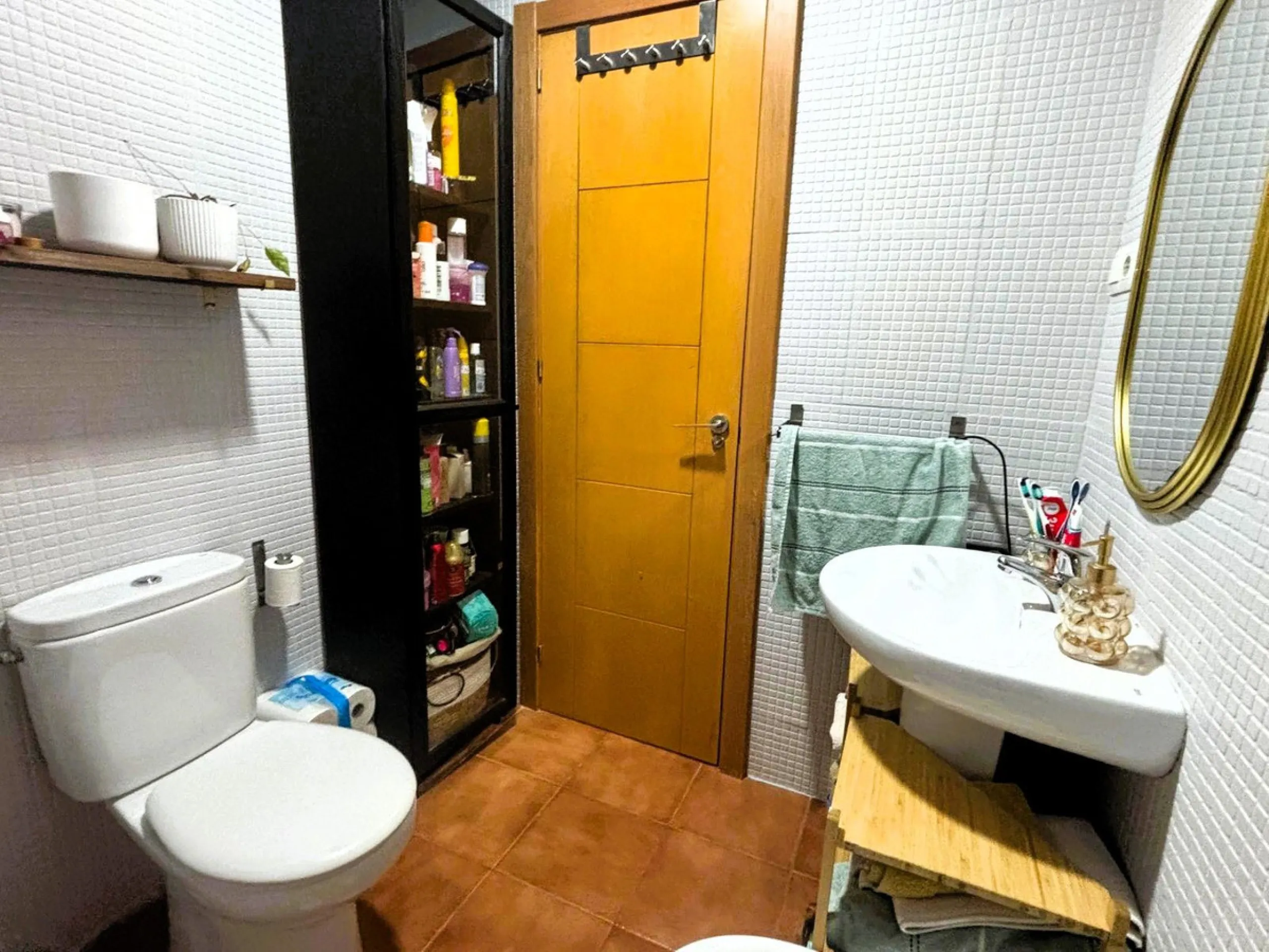 Apartment - Ground Floor Apartment в продаже в Málaga, Málaga. В доме 3 спален и 2 ванных комнат. Площадь дома 86 м²