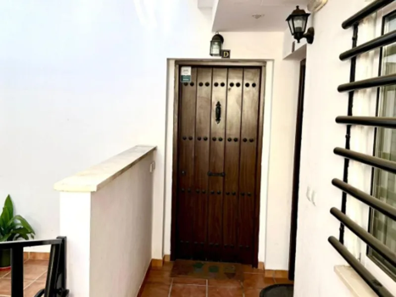 Apartment - Ground Floor Apartment в продаже в Málaga, Málaga. В доме 3 спален и 2 ванных комнат. Площадь дома 86 м²