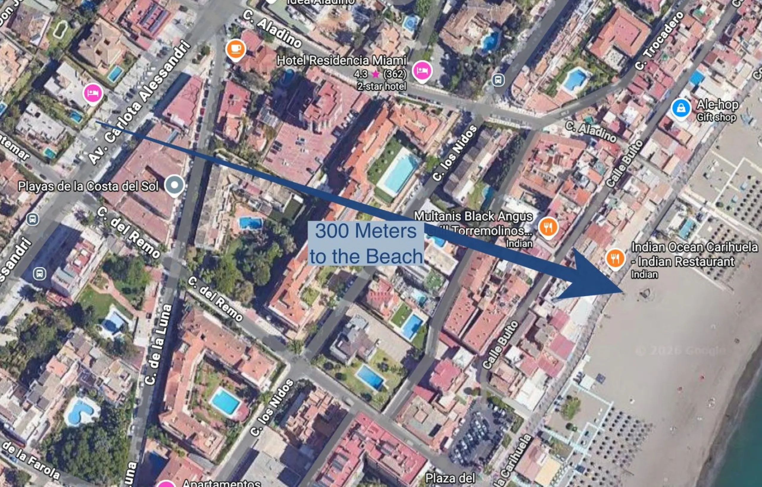 This recently refurbished and fully furnished apartment in La Carihuela, Torremolinos, boasts an unbeatable location just 300 metres from the beach and within easy walking distance of a wide range of restaurants, bars, shops, and supermarkets.