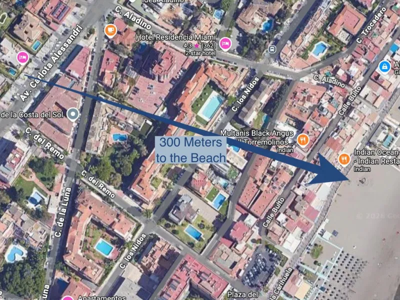 This recently refurbished and fully furnished apartment in La Carihuela, Torremolinos, boasts an unbeatable location just 300 metres from the beach and within easy walking distance of a wide range of restaurants, bars, shops, and supermarkets.