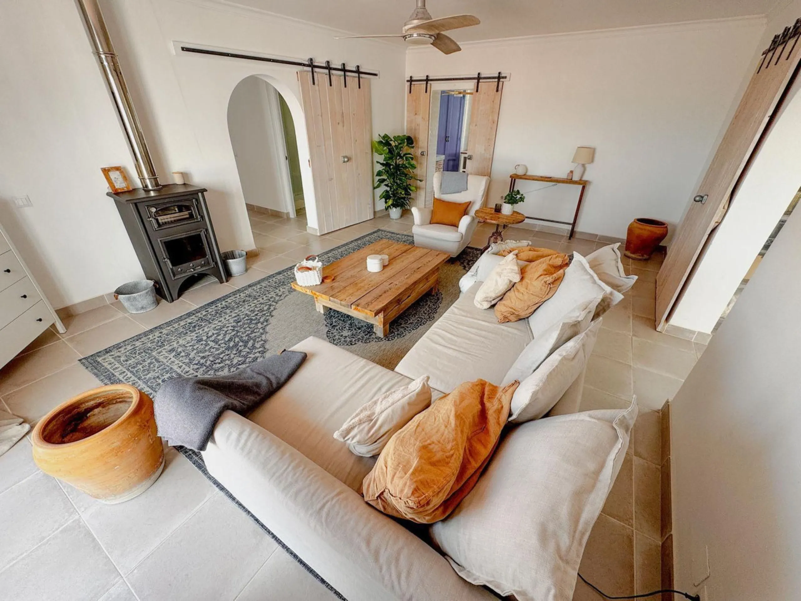 Situated in one of Nerja's most desirable residential areas, this exceptional villa enjoys the best of both worlds - peaceful countryside surroundings with spectacular sea views, while remaining just minutes from the heart of town. Located only 750m from 