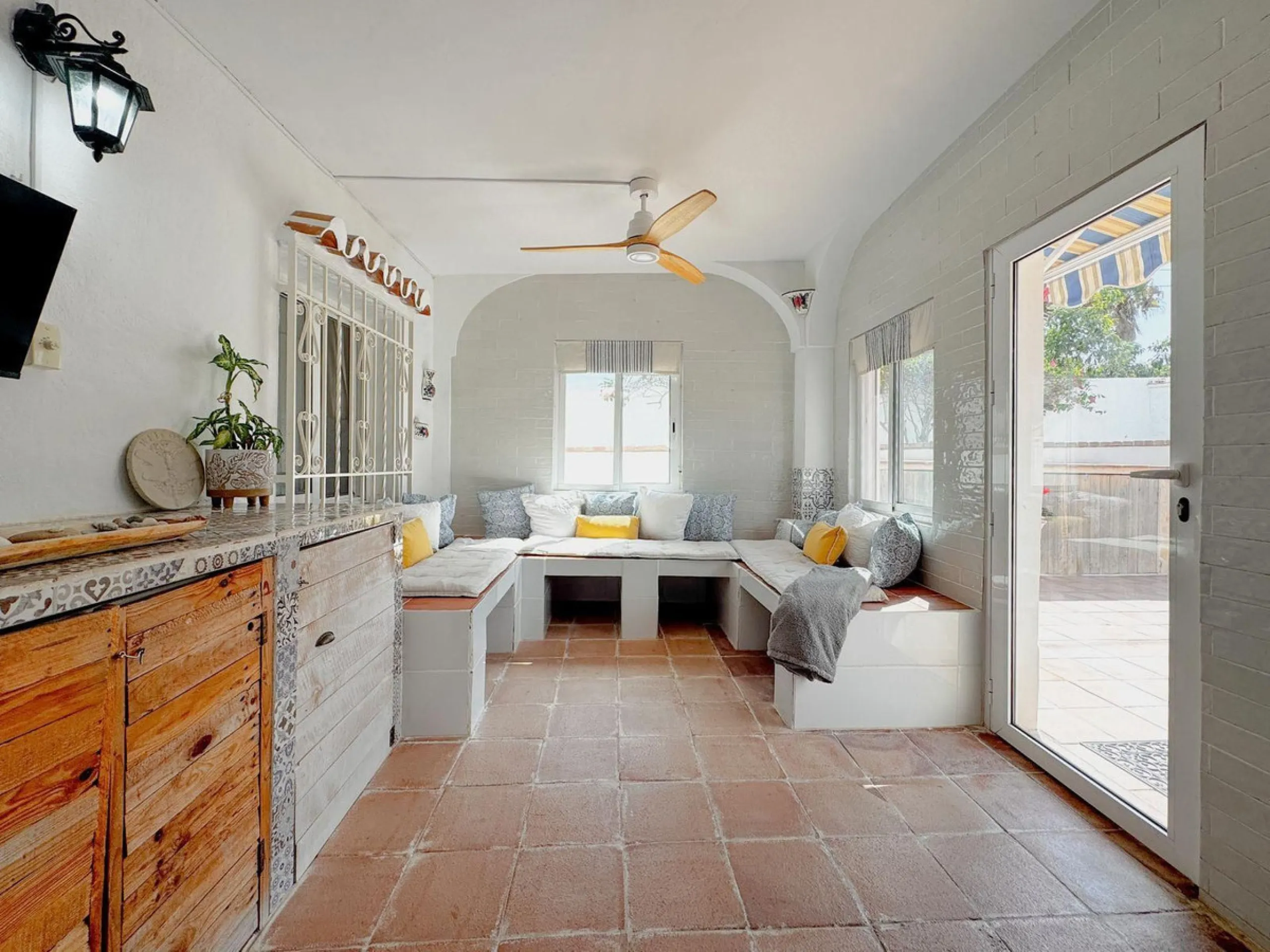 Situated in one of Nerja's most desirable residential areas, this exceptional villa enjoys the best of both worlds - peaceful countryside surroundings with spectacular sea views, while remaining just minutes from the heart of town. Located only 750m from 