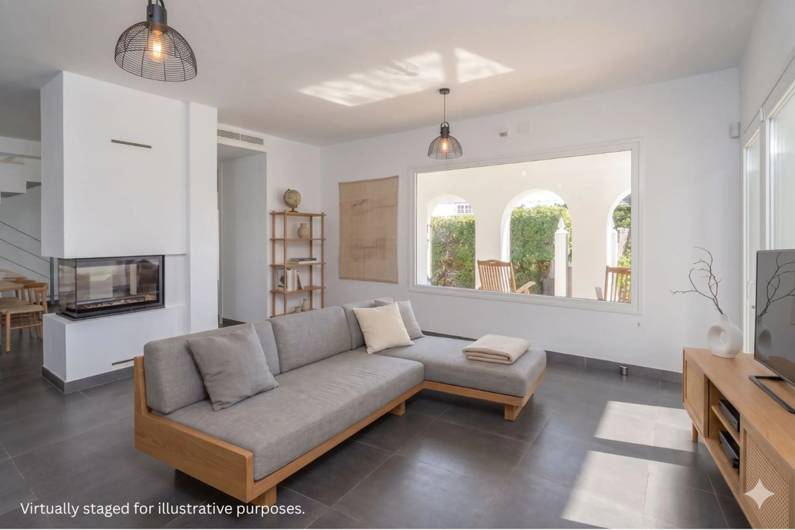 This modern villa has been recently renovated and sits in a fantastic location just 500 metres from the beach,  between La Cala de Mijas and Fuengirola. The home has a bright, contemporary feel throughout, with large windows that open onto the garden and 